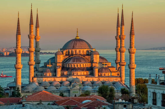 إسطنبول (3 ليالي / 4 أيام)