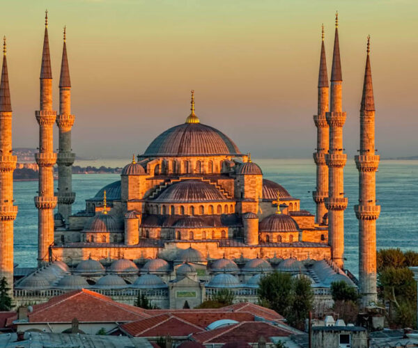 إسطنبول (3 ليالي / 4 أيام)